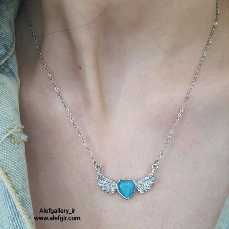 گردنبند بالدار قلب آبی  کد 250045