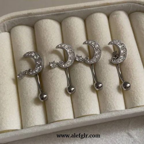 پیرسینگ ناف ماه اویز دار نگینی