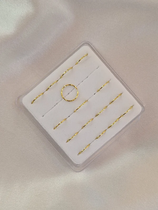 پیرسینگ بینی حلقهای نقره تراش دار کد 240516