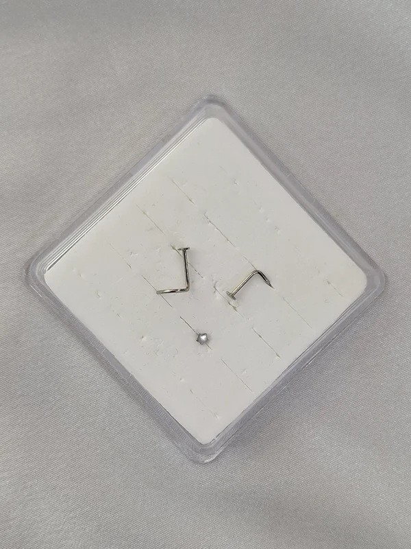 پیرسینگ بینی اچ سی ستاره کد 240637