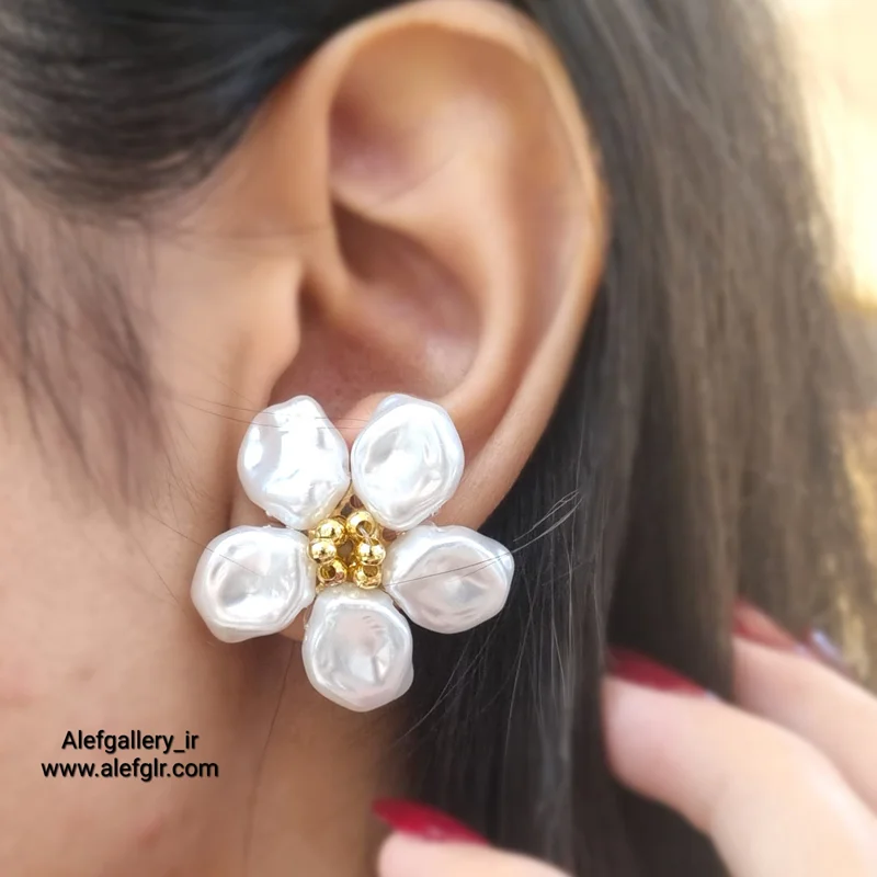 گوشواره ی سنگ دفرمه مدل گل ( ارسال رایگان) کد 250051