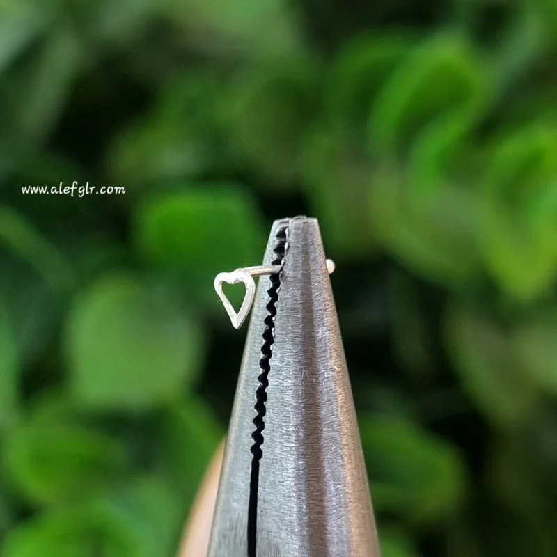 پیرسینگ بینی نقره طرح قلب کد 240662