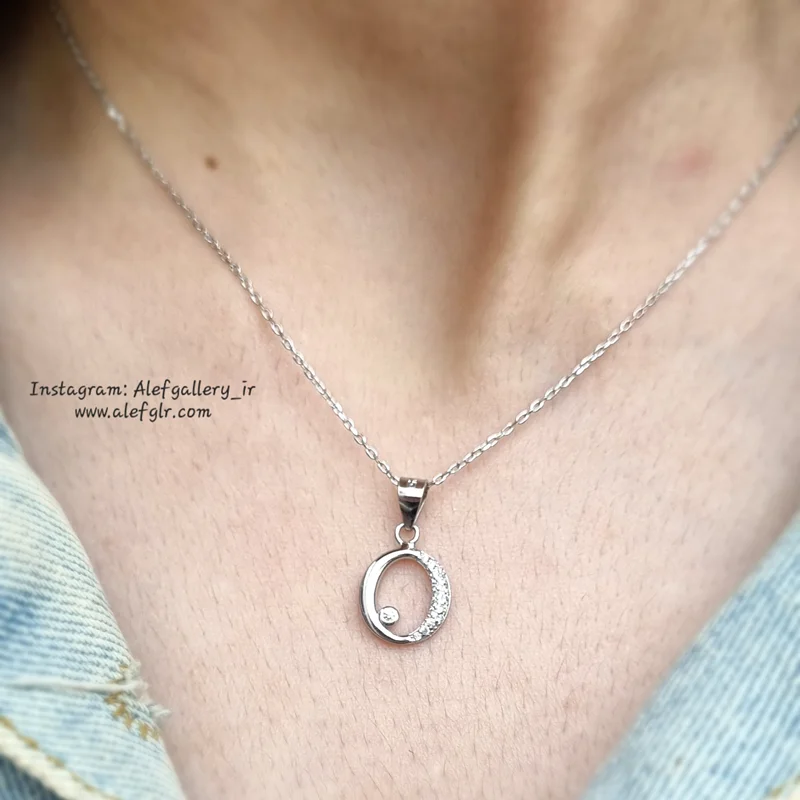گردنبند نقره طرح دایره نگین کاری شده (ارسال رایگان) کد 250075
