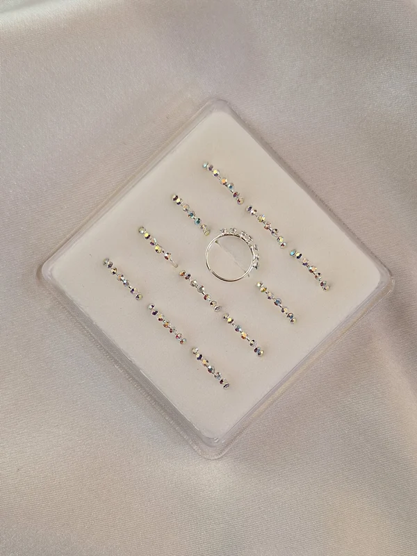 پیرسینگ حلقه ای نقره بینی نگین دار هفت رنگ کد 240528