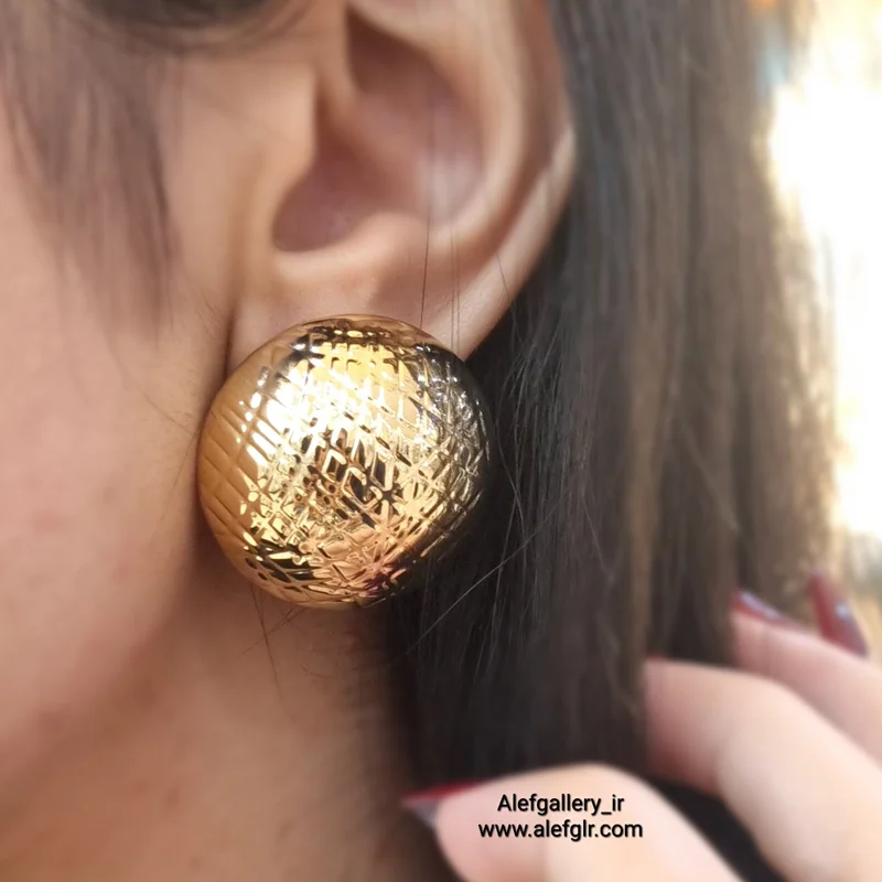 گوشواره ی دکمه ای تراش کاری شده (ارسال رایگان) کد 250049