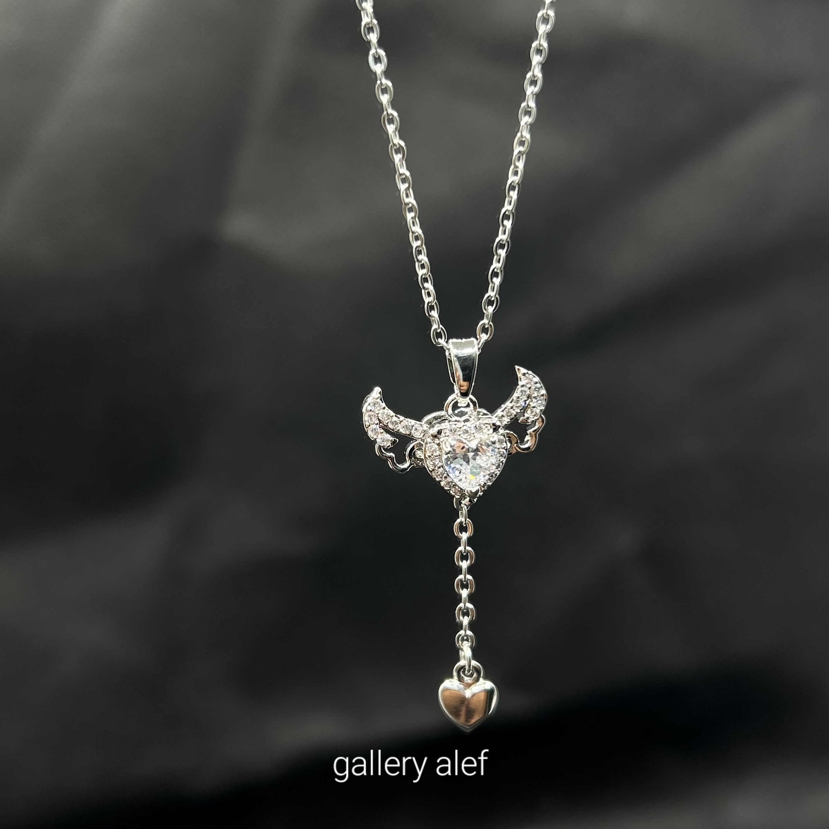 گردنبند قلب بال دار  || خرید انلاین