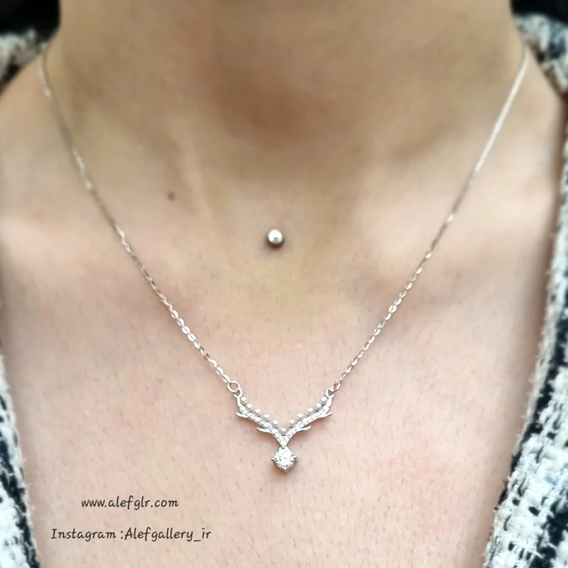 گرنبند نقره طرح شاخ گوزن نگین دار (ارسال رایگان) کد 250104