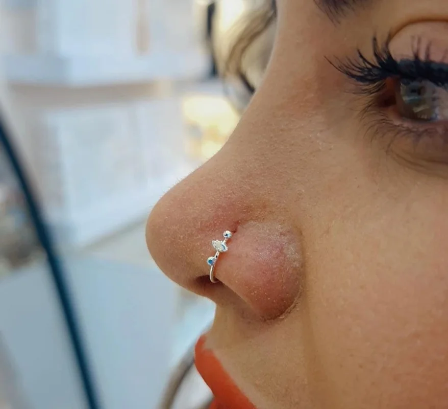 پیرسینگ بینی حلقهای نگین سواروسکی هفت رنگ  کد 240546