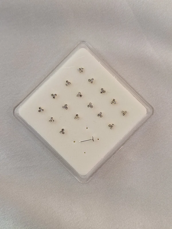 پیرسینگ بینی سه نگین نقره کد 240604