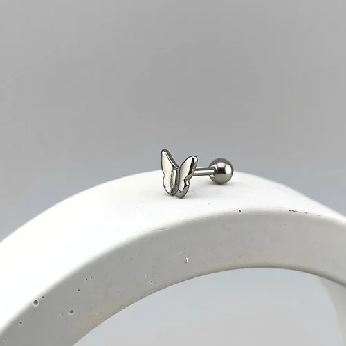 پیرسینگ گوش پروانه